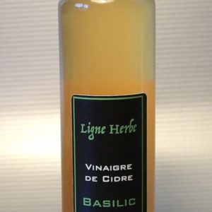 Vinaigre de cidre au basilic